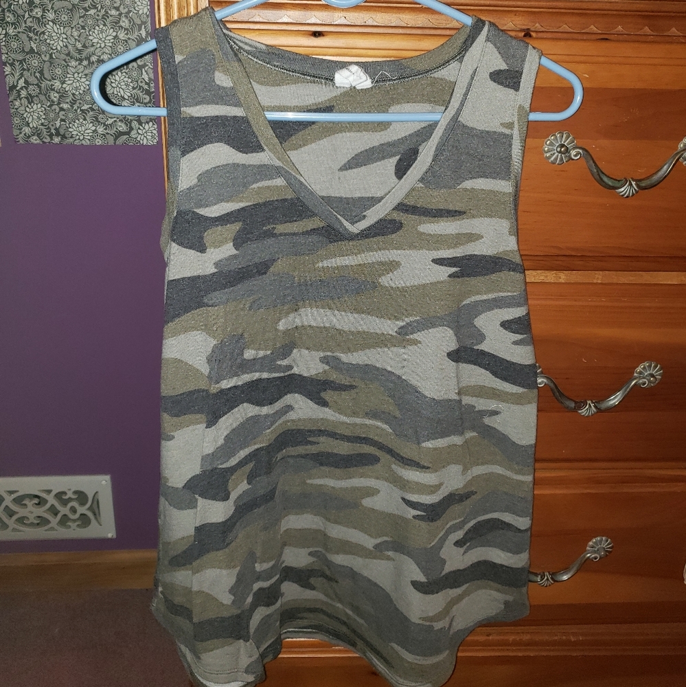 Camo tank top